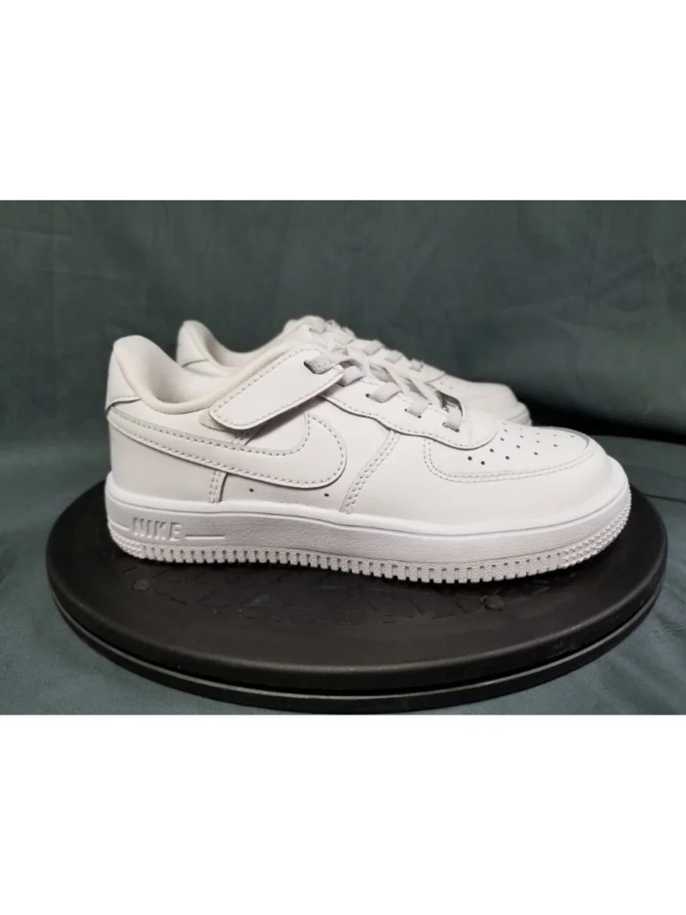 Nike Force 1 Low Easyon (PS) Sneakers White Kids Size 2Y NEW NO BOX!